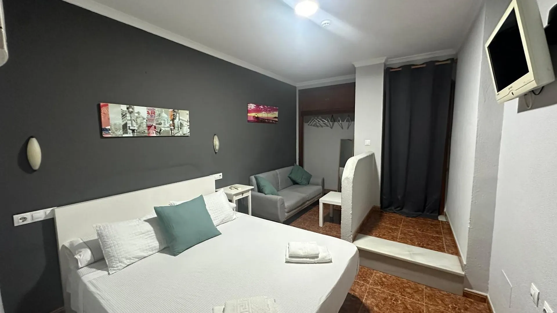 Hostal Tarik Hotel Tarifa