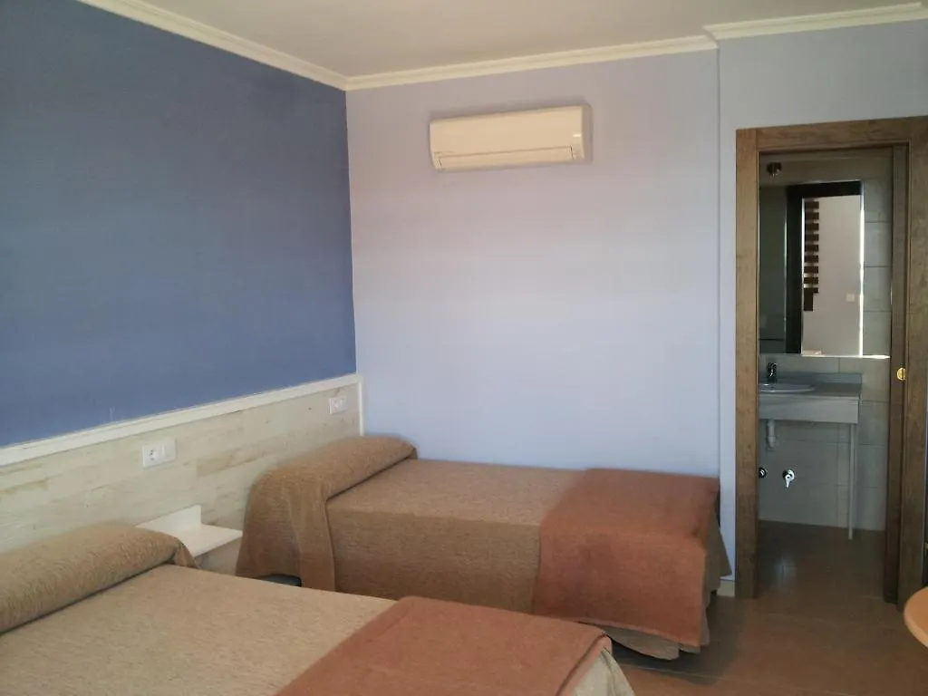 Hotel Hostal Tarik Tarifa 2*,